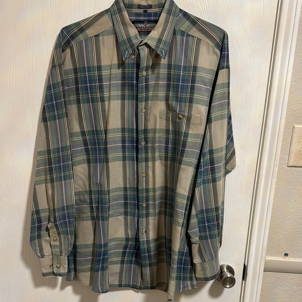 International Waters American Classic Men's XL Long Sleeve‎ Button Down Plaid